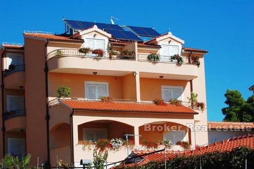 Villa in Sibenik, Veliki Grđevac