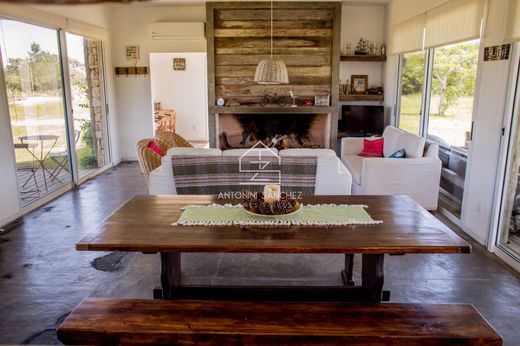 Fattoria a La Barra, San Carlos