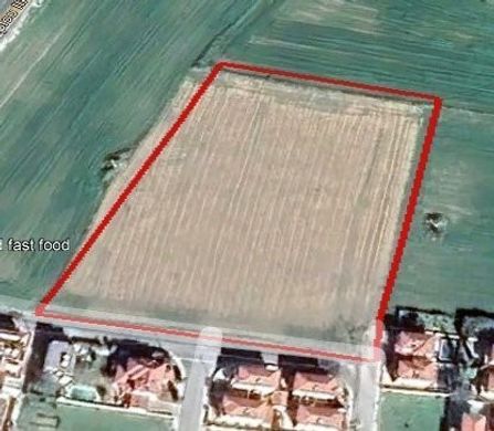 Land for sale in Pýla
