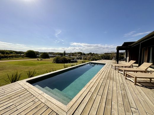 Частный Дом, Manantiales, San Carlos