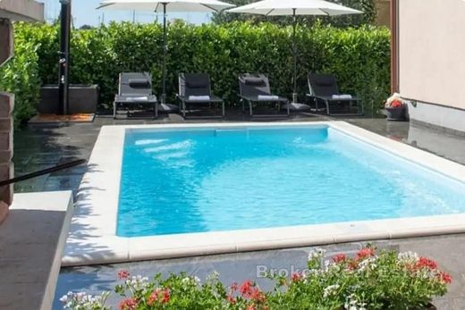 Villa in Trogir, Grad Trogir