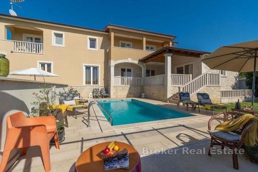 ‏וילה ב  Pazin, Grad Pazin