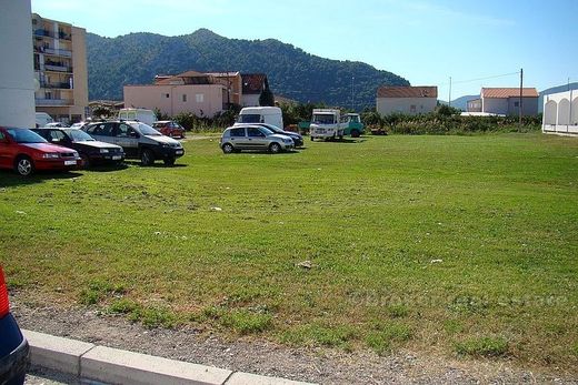 住宅  Ploče, Grad Ploče