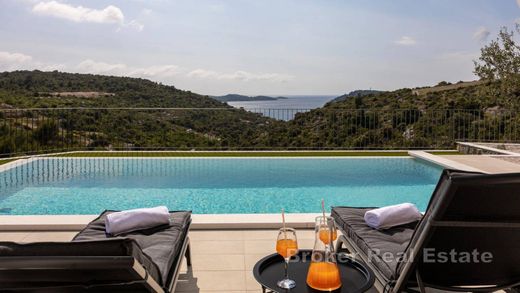 Вилла, Rogoznica, Rogoznica Općina