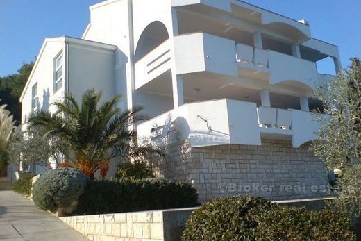 Villa en Ugljan, Preko