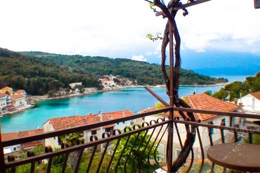 Villa in Šolta, Split-Dalmatia