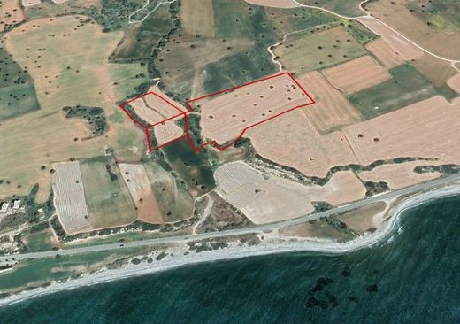 Land for sale in Ágios Theódoros