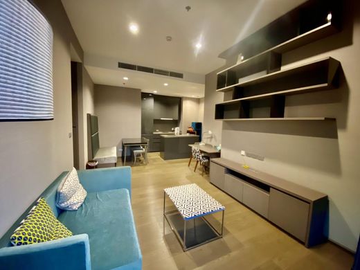 Apartment in Sathorn, Bangkok