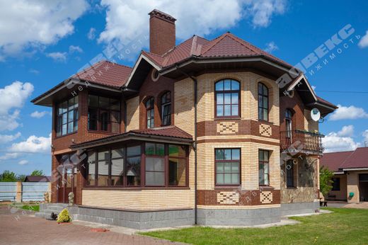 Casa di lusso a Telezi, Leningrad Oblast