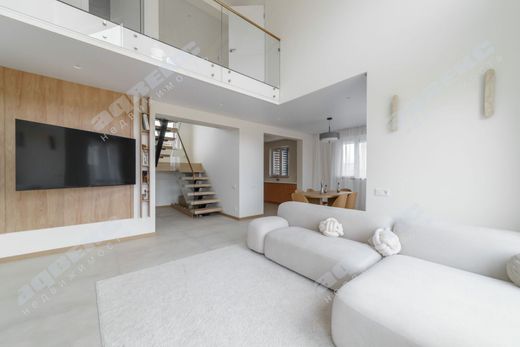 Luxury home in , Leningrad