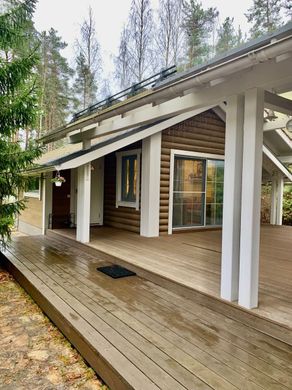 Sosnovo, Leningrad Oblastの高級住宅