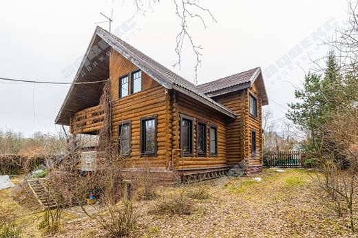 Luxury home in Yukki, Leningrad