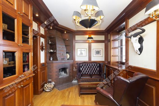 Apartment in Saint-Petersburg, Sankt-Peterburg