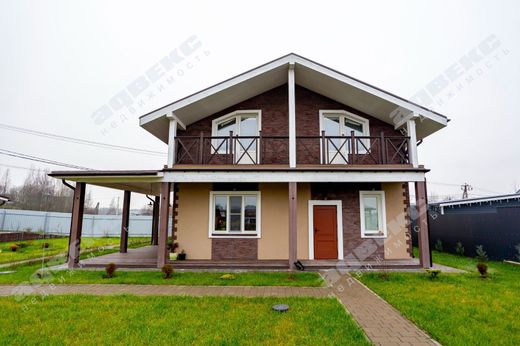 Luksusowy dom w Leskolovo, Vsevolozhskiy Rayon