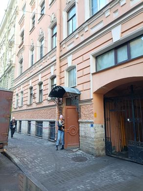 Apartment / Etagenwohnung in Sankt Petersburg, Sankt-Peterburg