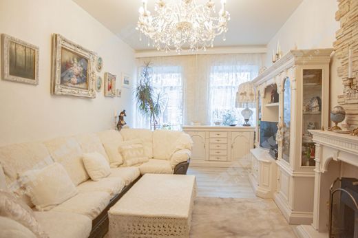 サンクトペテルブルク, Sankt-Peterburgのアパートメント