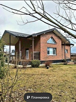 Luxury home in Ostrov, Leningrad