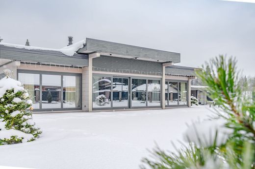 Casa di lusso a Leninskoye, Leningrad Oblast