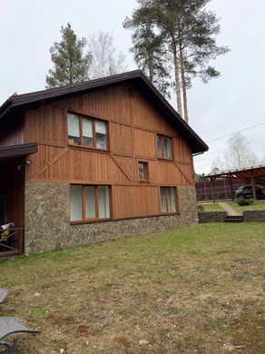 Luxury home in Novoye Toksovo, Vsevolozhskiy Rayon