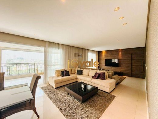 Apartment in São José dos Campos, São Paulo