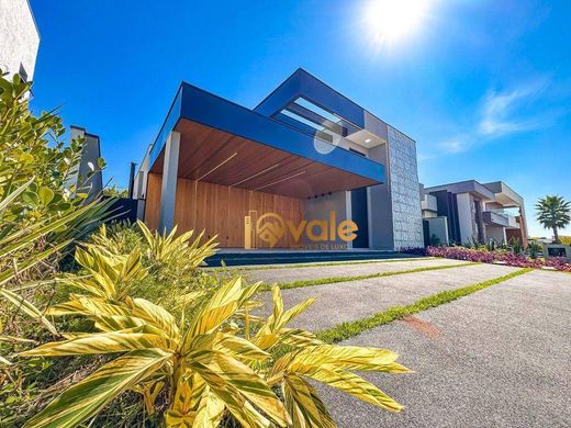 Villa in São José dos Campos, São Paulo