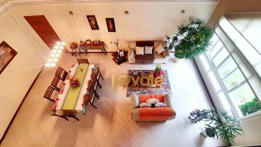 빌라 / Jacareí, São Paulo