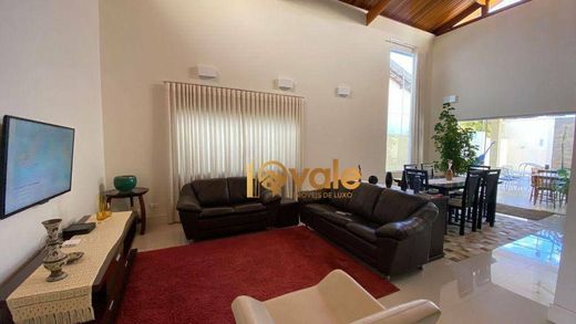 Villa - Jacareí, São Paulo