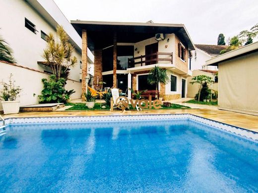 ﻓﻴﻼ ﻓﻲ São José dos Campos, São Paulo