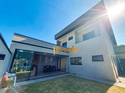 Villa in Jacareí, São Paulo