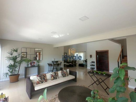 Βίλα σε Jacareí, São Paulo