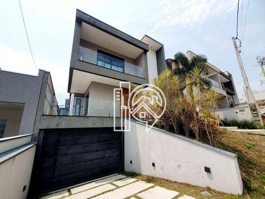 Villa a Jacareí, São Paulo