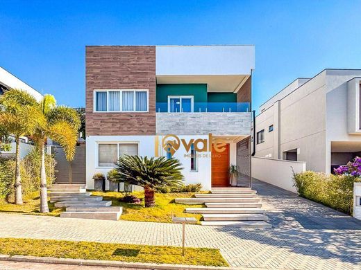 Villa in São José dos Campos, São Paulo