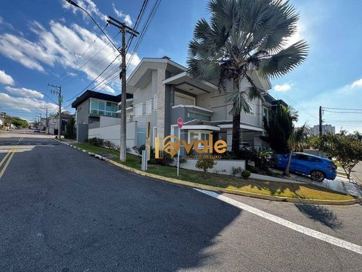 빌라 / Jacareí, São Paulo