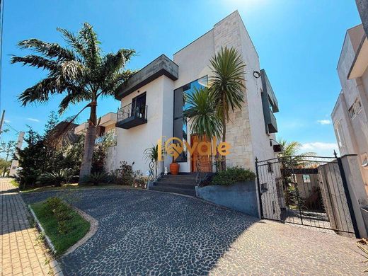 빌라 / São José dos Campos, São Paulo