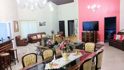 Villa en Santa Branca, São Paulo