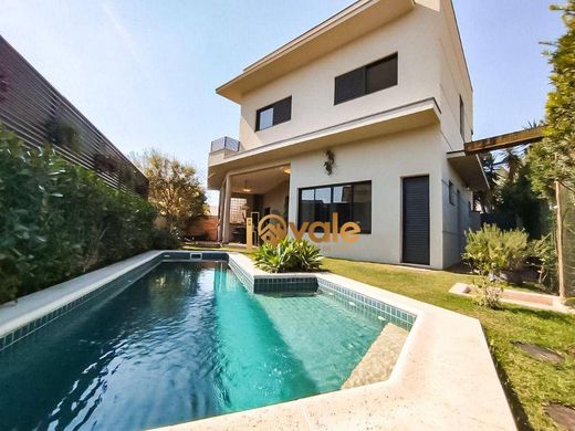 Βίλα σε Jacareí, São Paulo