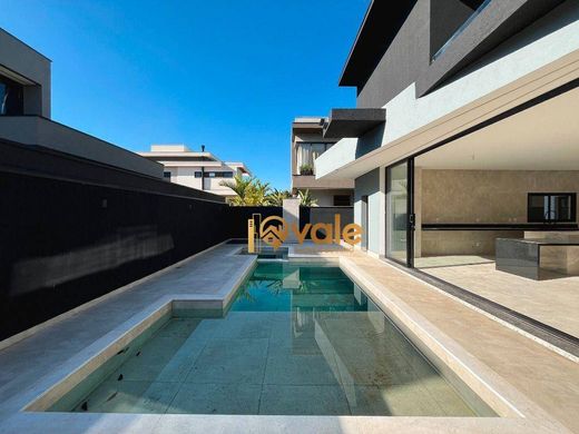 Βίλα σε São José dos Campos, São Paulo