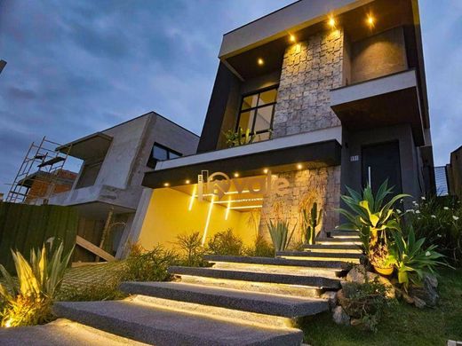 Villa in São José dos Campos, São Paulo