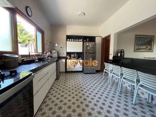 Villa a Jacareí, São Paulo