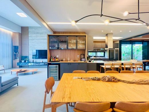 Villa in São José dos Campos, São Paulo