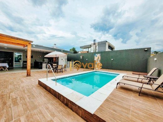 ‏וילה ב  São José dos Campos, São Paulo