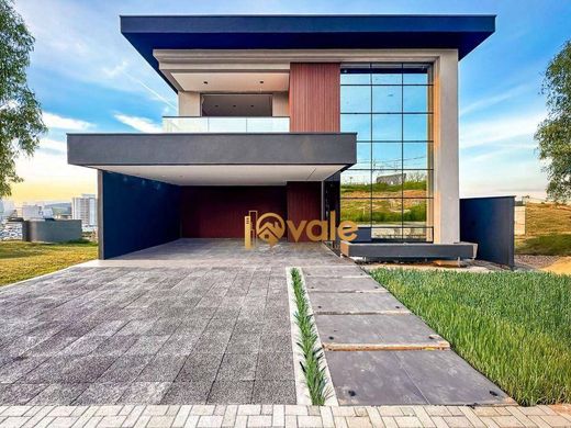 Βίλα σε São José dos Campos, São Paulo