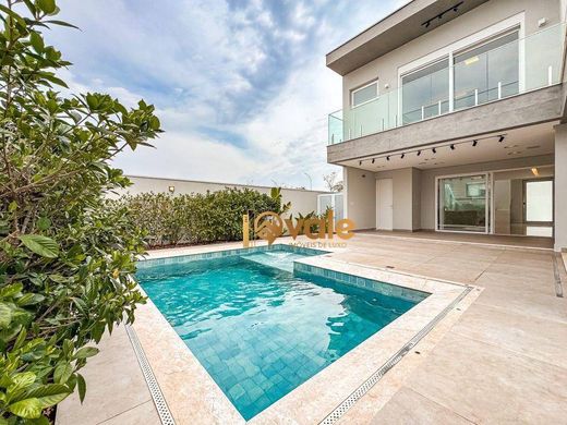 Villa in São José dos Campos, São Paulo