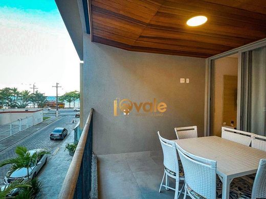 아파트 / Ubatuba, São Paulo