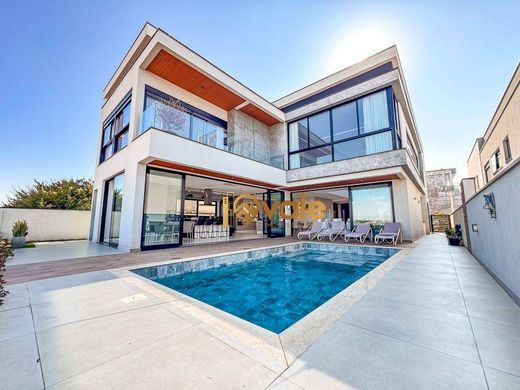 São José dos Campos, São Pauloのヴィラ