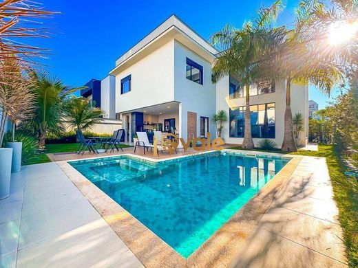 Villa a São José dos Campos, São Paulo