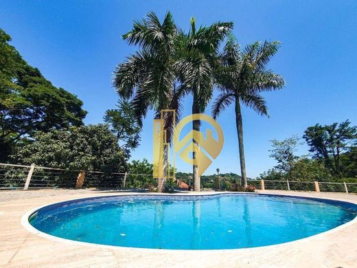 Βίλα σε Jacareí, São Paulo