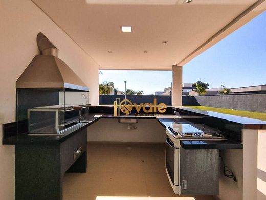 Villa à Jacareí, São Paulo