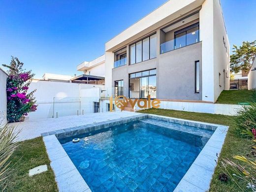 Villa a São José dos Campos, São Paulo