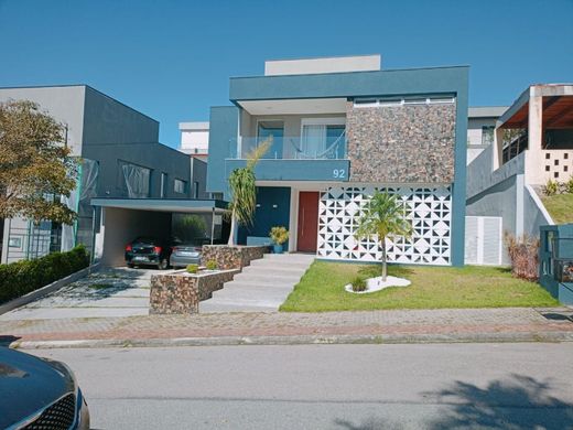 Villa in São José dos Campos, São Paulo
